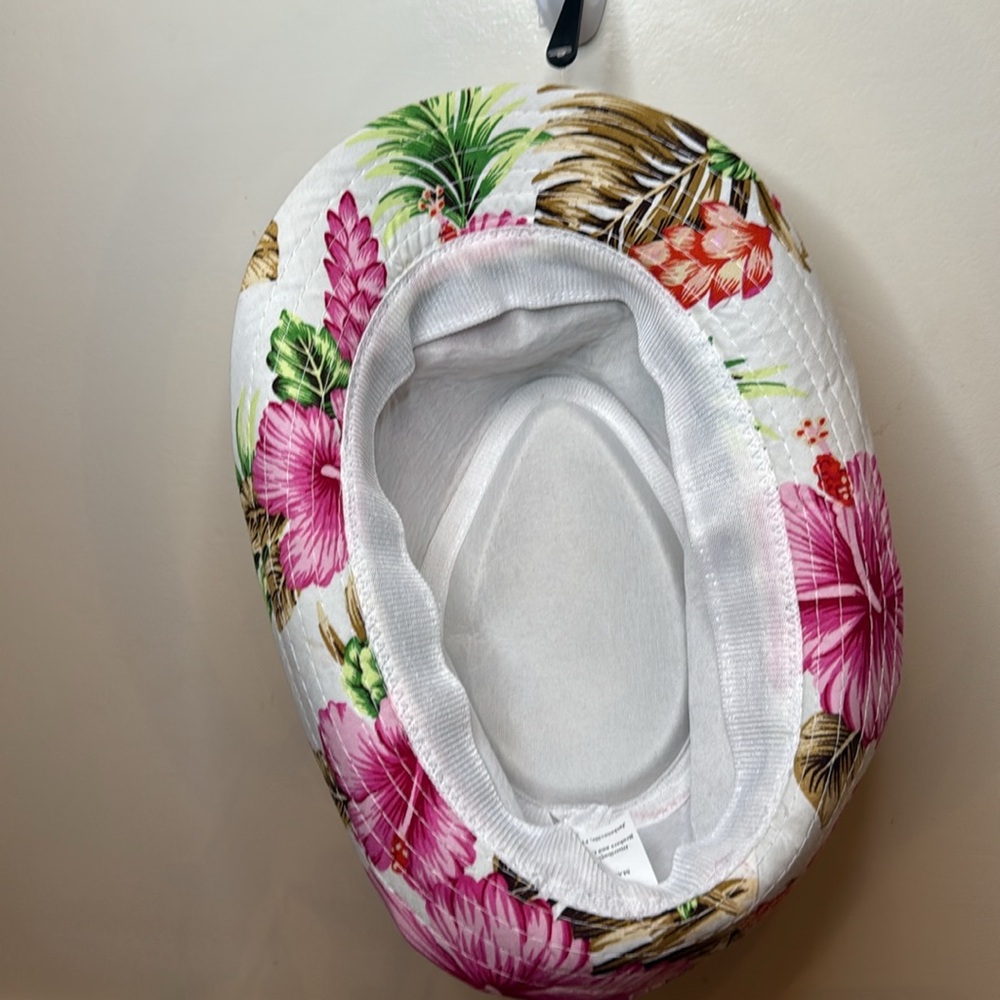 Floral White and Pink Women's Hat small‎ or kids - Picture 6 of 7